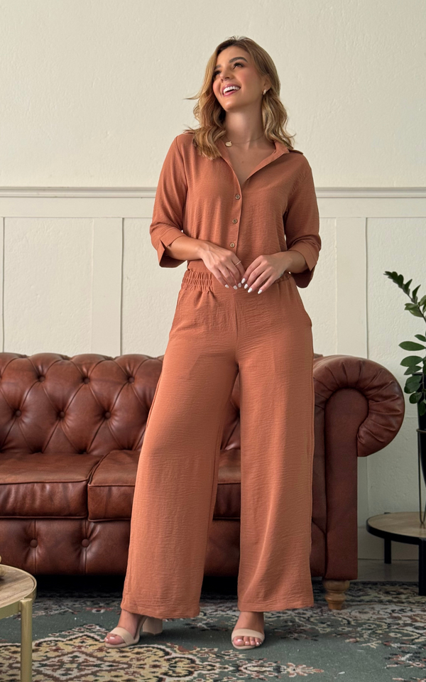 Set pantalón y camisa