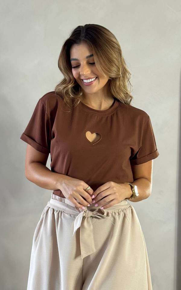 CAMISETA CORAZÓN CAFÉ